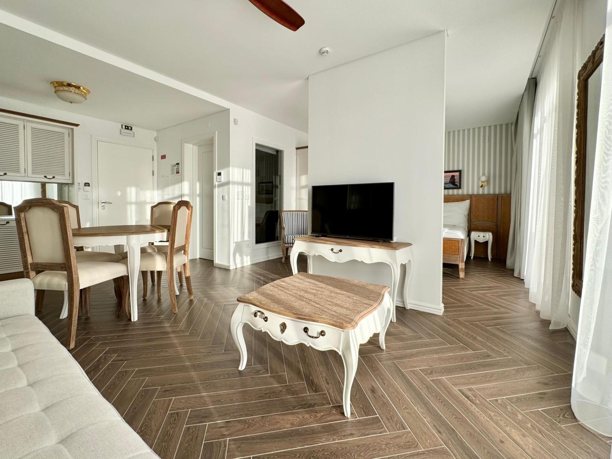 Ocean View Apartments Lourinha  Phòng bức ảnh
