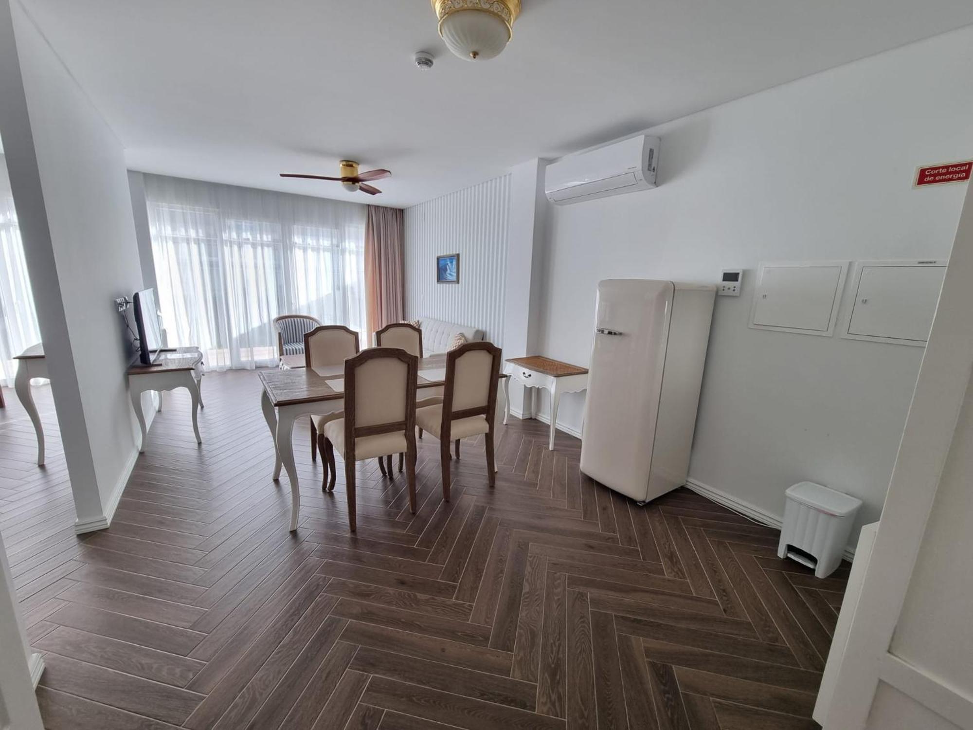 Ocean View Apartments Lourinha  Ngoại thất bức ảnh